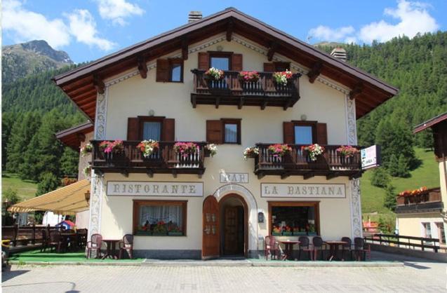 La Bastiana Apartments Livigno Eksteriør bilde